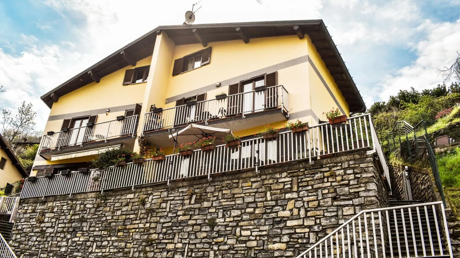 Апартаменты Casa Di Spino Фаджето-Ларио Италия